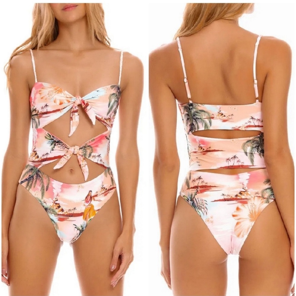 Agua Bendita Carrie Luau One Piece
